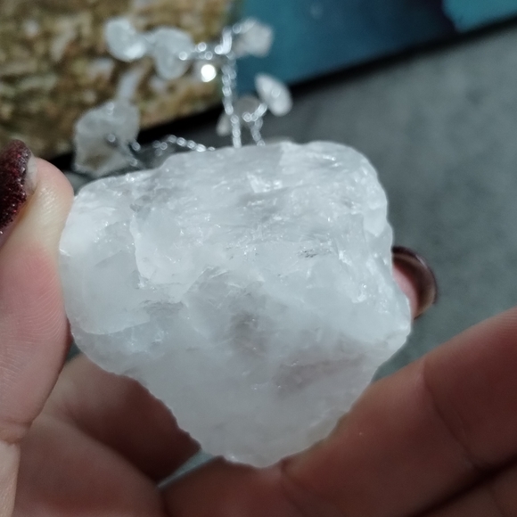 Clear Quartz Decor Tree - Picture 4 of 4